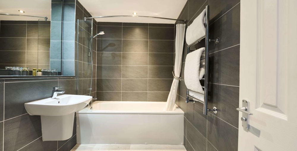 Isles of Glencoe bathroom Isles of Glencoe bathroom